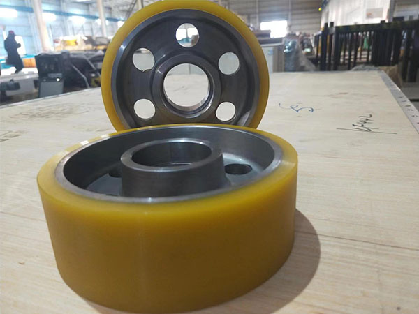 Heavy duty PU coating wheels in Stacker