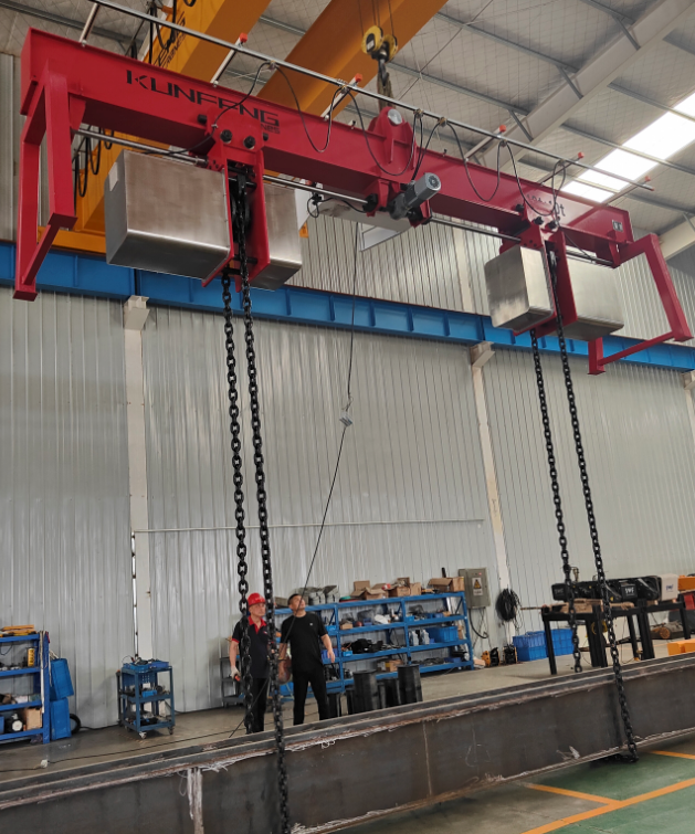 Chain load turning device